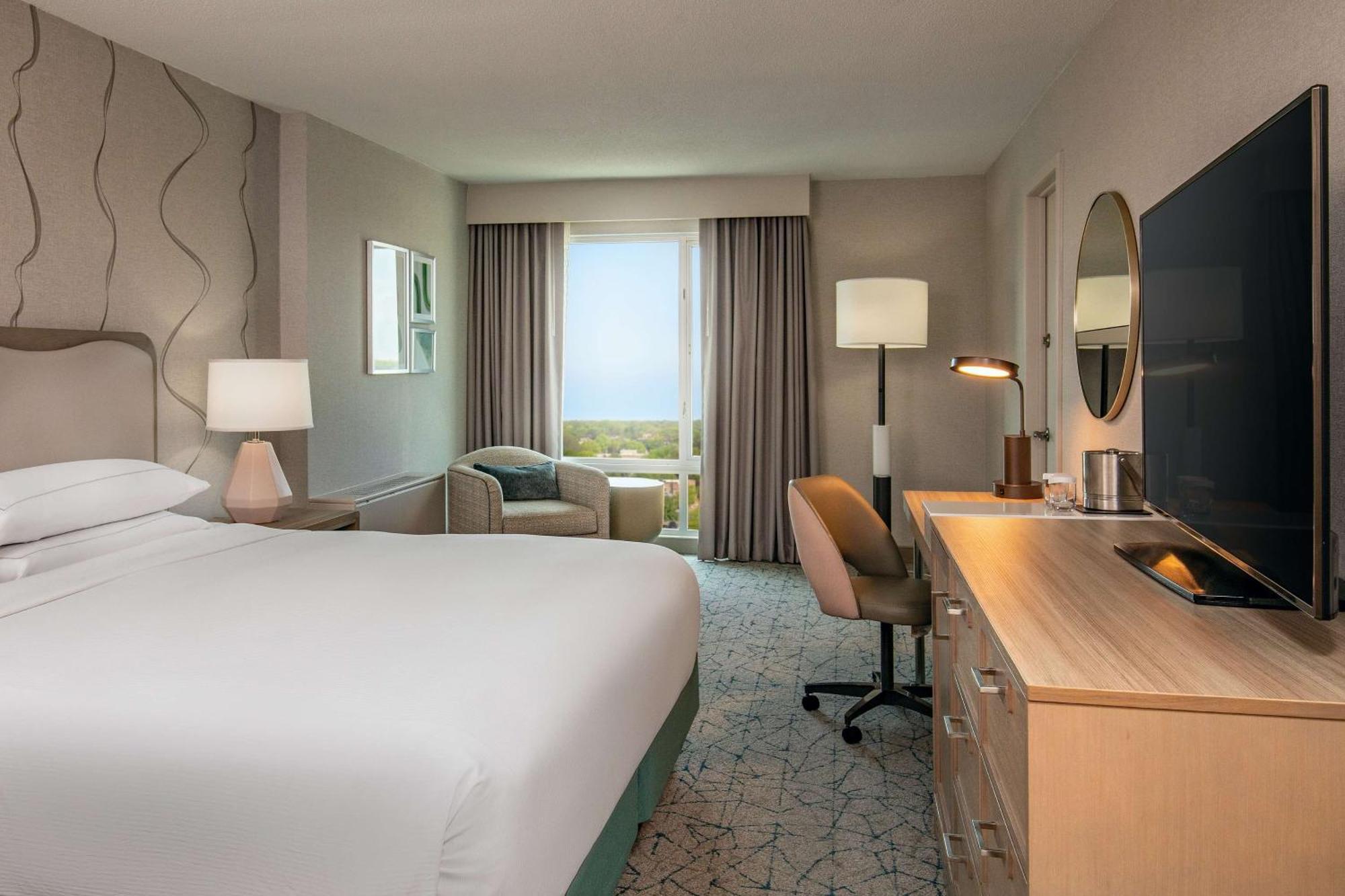 סקוקי Doubletree By Hilton Hotel And Conference Center Chicago North Shore מראה חיצוני תמונה